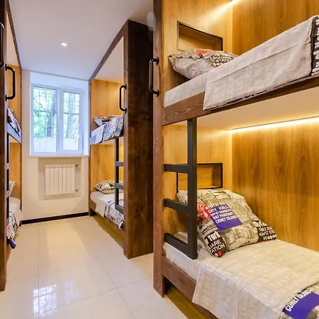 Underground Hostel *